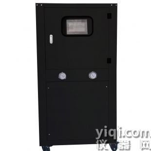高精密型冷水機(jī)