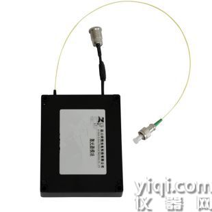 1800nm-2100nm中紅外光纖激光器