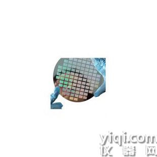 高功率应用UV-VIS熔融石英脉冲压缩光栅 760nm (1812线/mm)