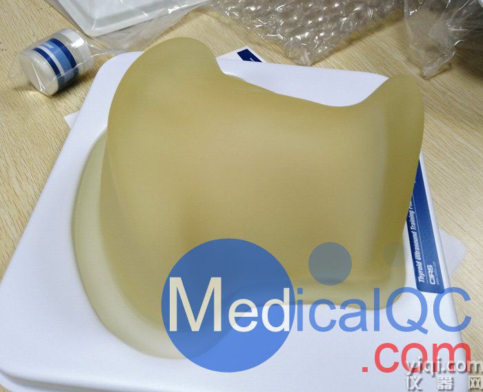 Cirs074甲狀腺超聲訓(xùn)練模體,Cirs074甲狀腺穿刺模體實(shí)物圖