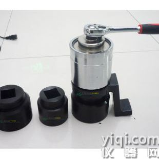 1:28倍的力矩放大转换器