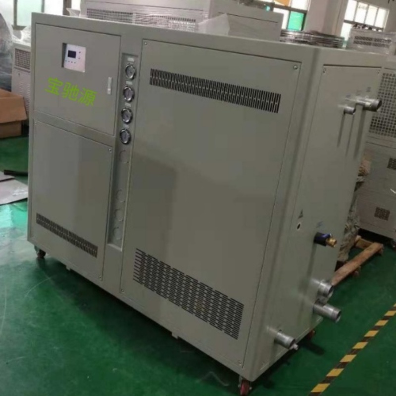 水冷式制冷機1_副本.jpg